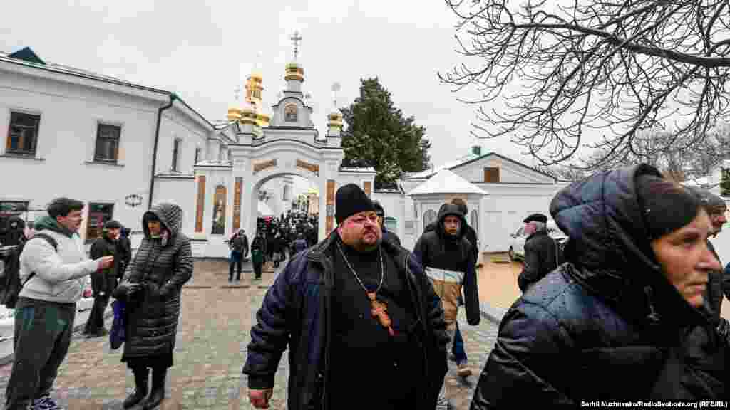 29 марта истек срок действия договора об аренде Национального заповедника &laquo;Киево-Печерская Лавра&raquo; с Украинской православной церковью ( ранее - Московского патриархата). Это последний день, после которого священники УПЦ (МП) обязаны покинуть Лавру.