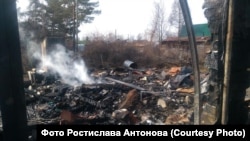 Activist Rostislav Antonov says a suspect in the arson attack on his dacha has been apprehended. 