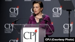 Alsu Kurmasheva speaks at CPJ’s 2024 International Press Freedom Awards ceremony in New York on November 21.