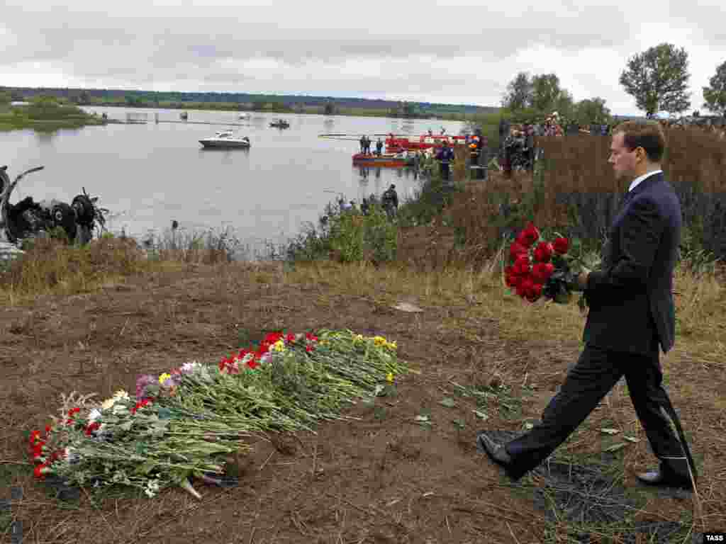 Then-Russian President Dmitry Medvedev made a personal visit to the crash site.