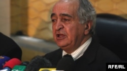 Kabul Mayor Abdul Ahad Sahebi speaking at a press conference in Kabul on December 8.