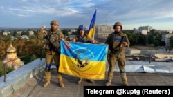 Украинские военные в освобожденном Купянске, Харьковская область, 10 сентября 2022 года