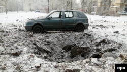 A pockmarked street in Donetsk following fighting between the Ukrainian Army and Russia-backed separatists earlier this month.