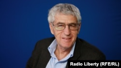 Politician Leonid Gozman left Russia in September last year after serving two consecutive 15-day jail terms on charges of equating Soviet-era Russia with Nazi Germany. 